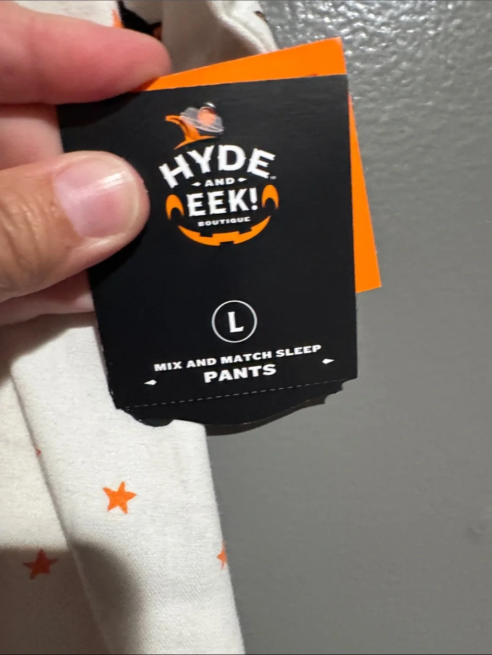 Hyde & EEK! lightweight white